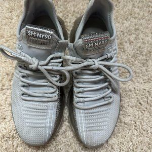 Steve Madden Gray Sneakers